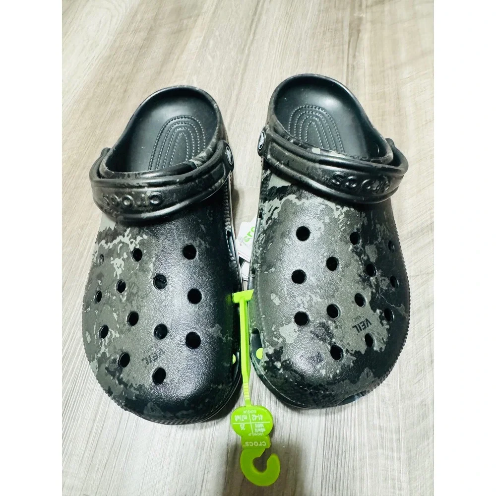 Crocs Classic Veil Camo Tac Black Clog Men's 10 Women's 12 209359-001 NWT